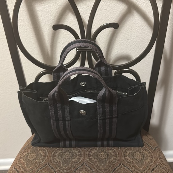 Hermes mini tote. Good condition. - Picture 4 of 17
